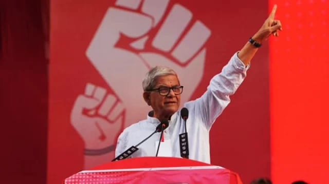 মির্জা ফখরুল ইসলাম আলমগীর: মঞ্চ থেকে পৌর মেয়র, রাজপথ থেকে রা